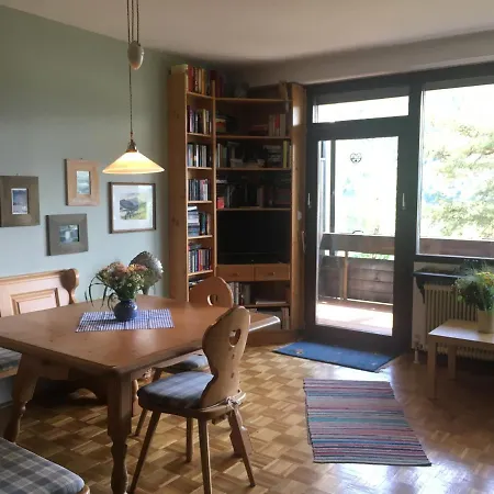 Quiet&peaceful In Apartment *